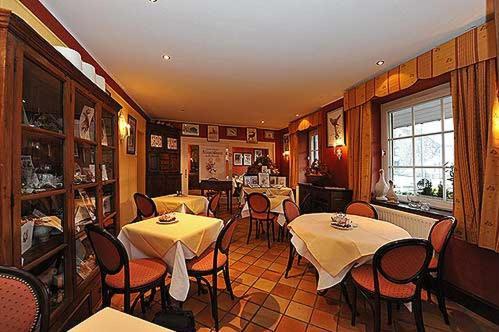 Hostellerie Au Vieux Hetre Жале Екстериор снимка